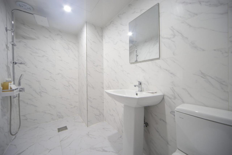 Bathroom 3, Haru Hotel, Pohang