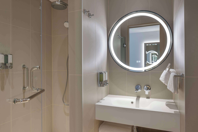 Bathroom 4, Hampton By Hilton Kuwait Salmiya, Salmiya