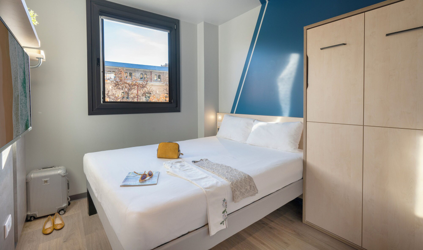 Bedroom 3, ibis budget Valencia Centro Puerto, Valencia