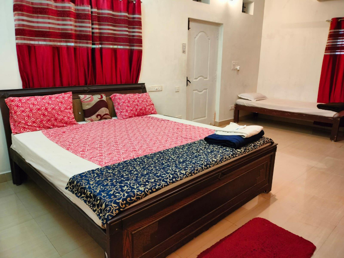 Bedroom 3, Paradise Vana Vilasa Home Stay with Swimming pool, Viluppuram