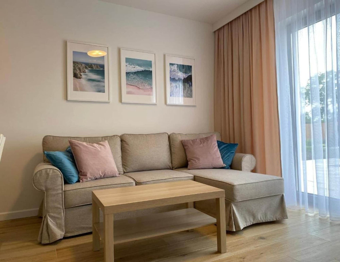 Room 2, Holiday Home Grzybowo Near Beach & Bike Path, Kołobrzeg