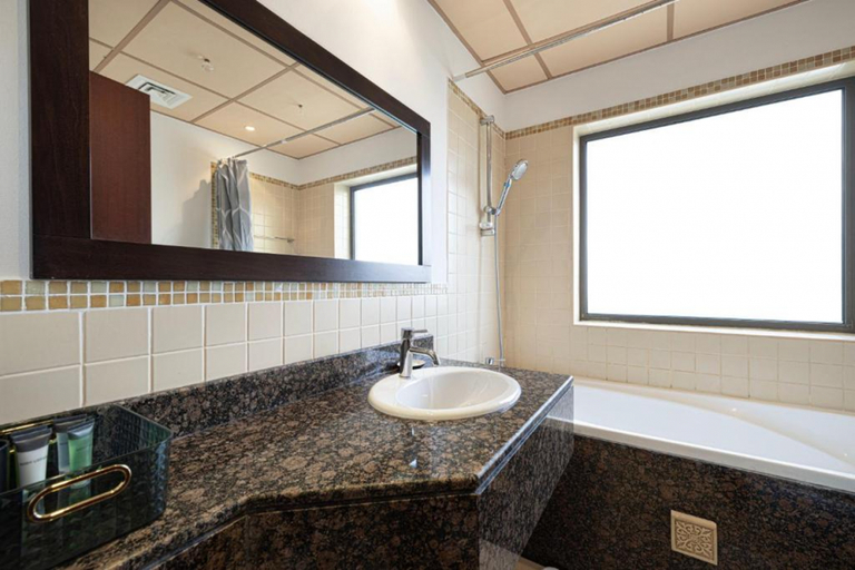 Bathroom, Salt of the Ocean, Dubai