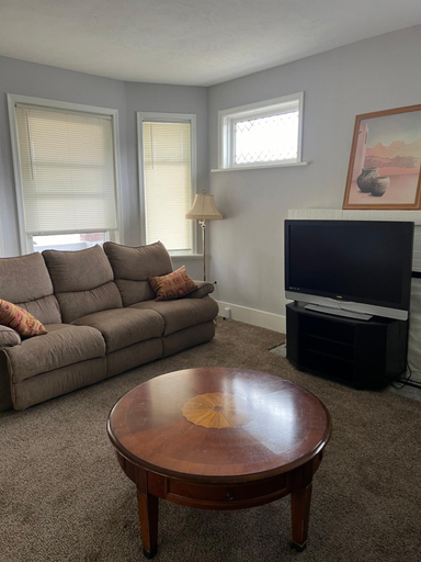 Guestroom, House w Separate 4 Private Bedrooms, Saint Joseph