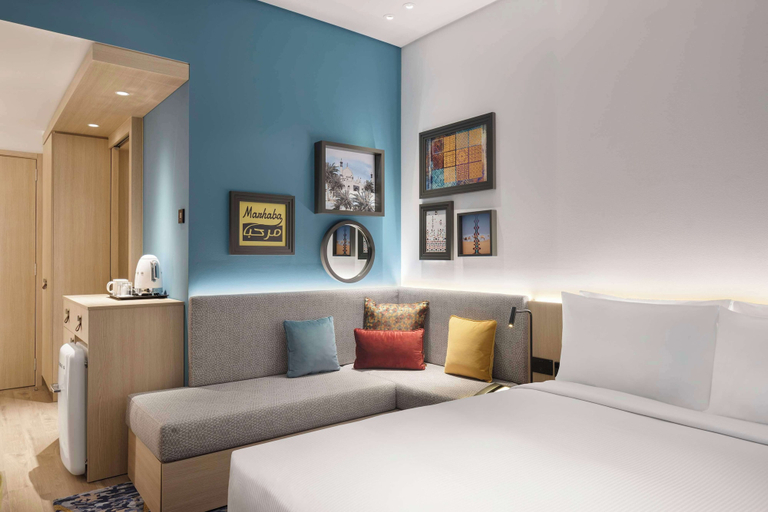 Bedroom 3, Hampton By Hilton Kuwait Salmiya, Salmiya