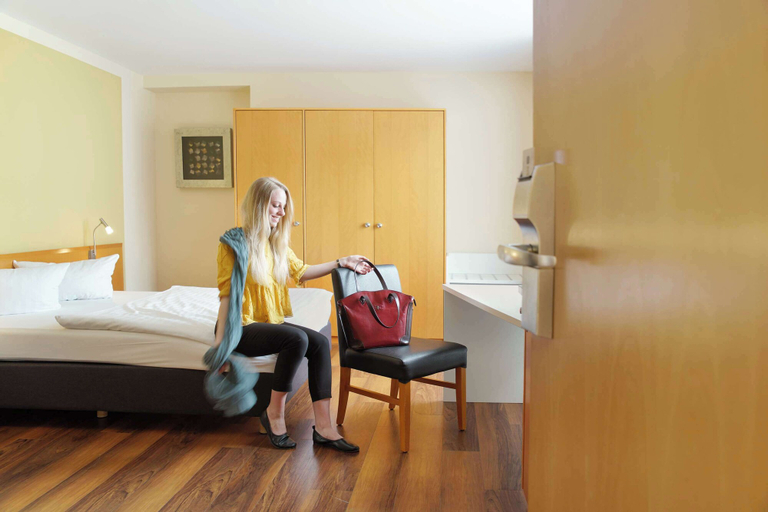 Bedroom 2, Best Western Macrander Hotel Dresden, Dresden
