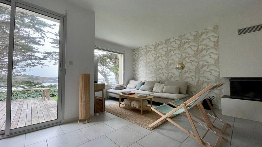 Living room 2, Holiday Home in Terenez With Sea Views, Finistère