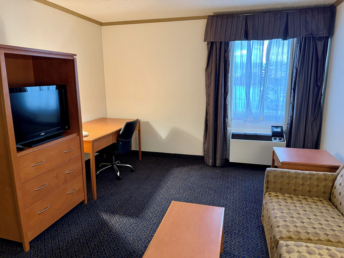 Bedroom 3, Days Inn by Wyndham Drayton Valley, Division No. 11
