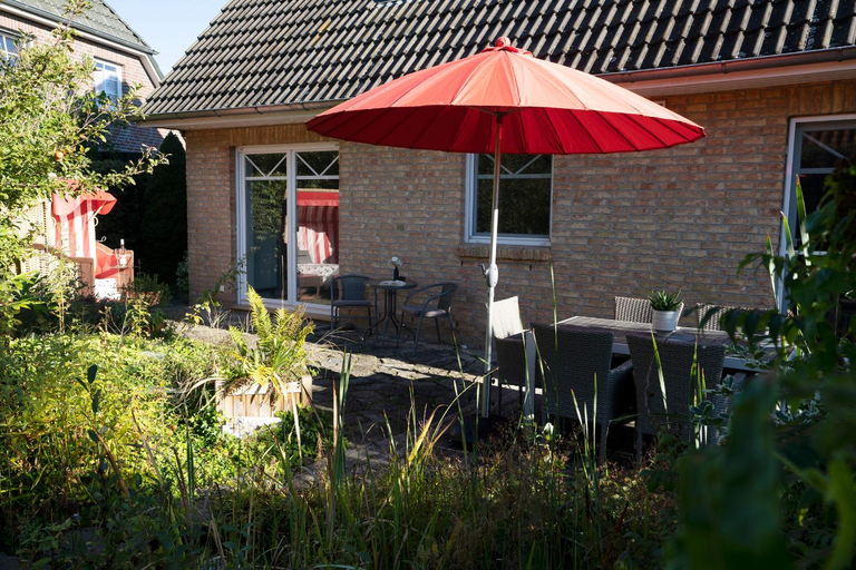 Others, Haus Sommerzeit, Ostholstein