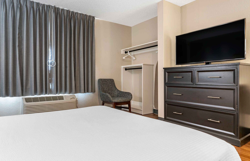 Bedroom 21