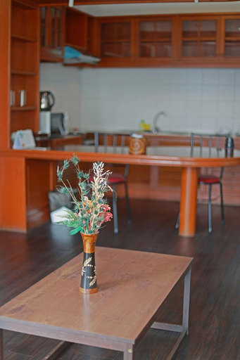 Food & Drinks 5, Jade Tower Downtown, Muang Chiang Mai