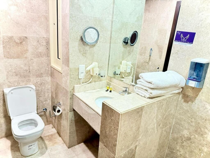 Bathroom, RAFAHEYAT Hotel, Makkah