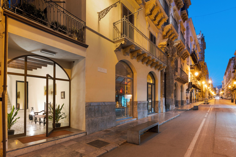 Exterior & Views, Palazzo Arone dei Baroni di Valentino, Palermo