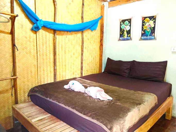 Bedroom 3, Asama Bungalow, Ko Lanta