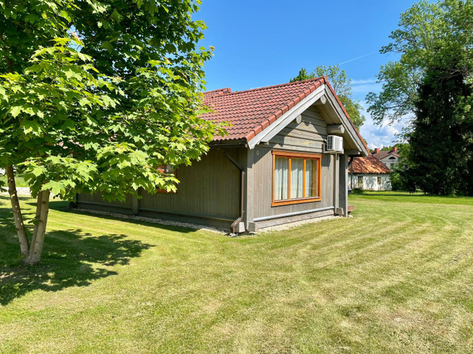Suislepa Puhkemajad, Tarvastu