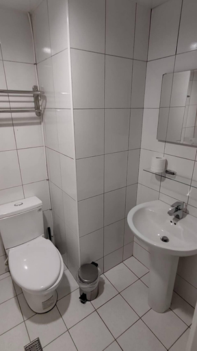 Bathroom 3