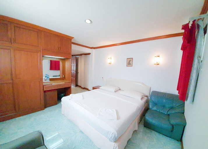 Bedroom 8