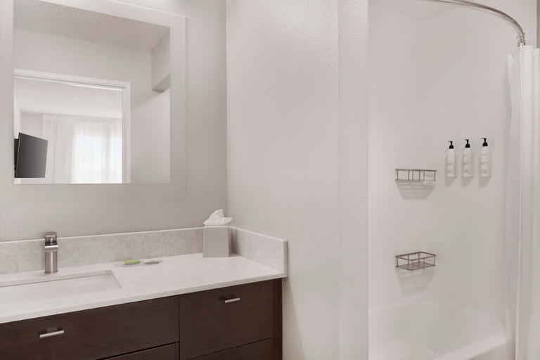 Bathroom 5, TownePlace Suites Chicago Naperville, Dupage
