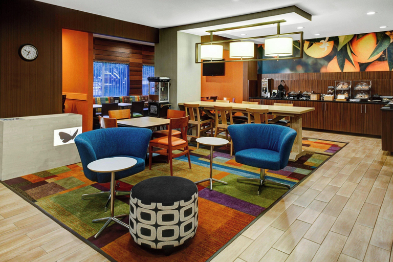 Food & Drinks 5, Fairfield Inn by Marriott Dothan, Houston