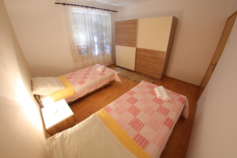 3, Apartments Vedrana, Zadar