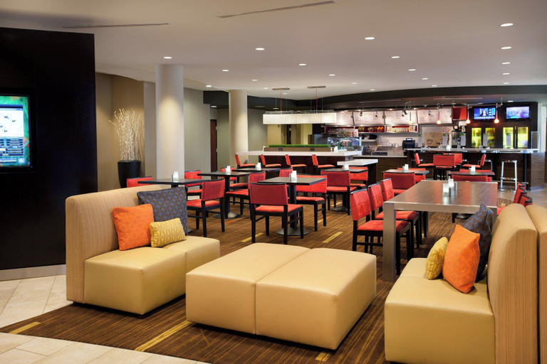 Food & Drinks 3, Courtyard by Marriott Foothill Ranch Irvine East/Lake Forest, Orange