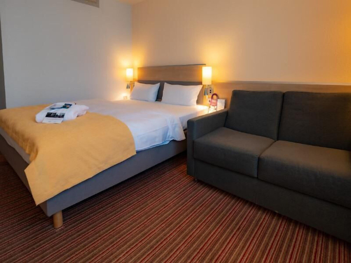 Bedroom 5, elaya hotel stuttgart boeblingen, Böblingen