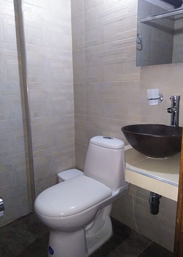 Bathroom 3, Monguí Plaza Hotel, Topagá