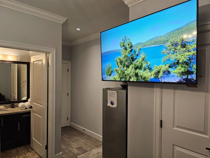 Others 5, Oscar Inn & 2bd Suite up to 6 people private, Fraser Valley