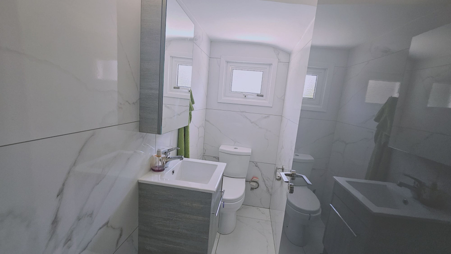 Room 5, 131 VOR - Stay M L Villa, Larnaca