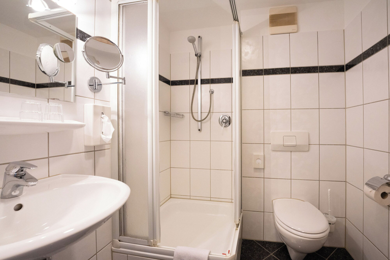 Bathroom 5