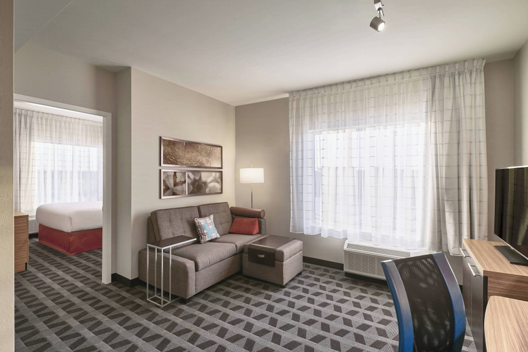 Bedroom 4, TownePlace Suites by Marriott Medicine Hat, Division No. 1