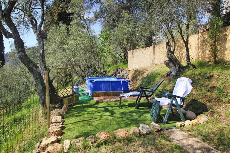 Property amenity 2, Holiday Home With Above-ground Pool and sea View in Monteggiori, Lucca