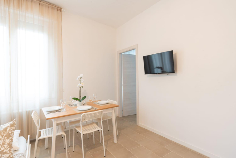 Others 5, Mentana Guest House, Parma