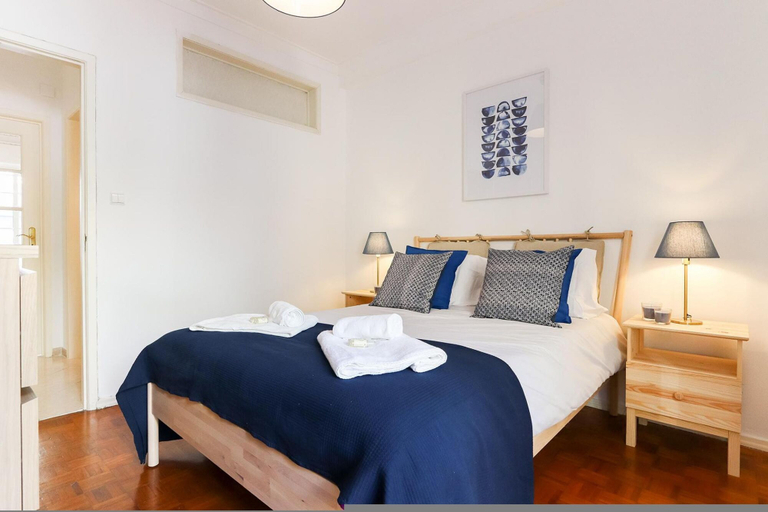 Bedroom 5, Principe Real Balcony by Homing, Lisbon