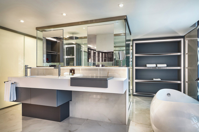 Bathroom 12
