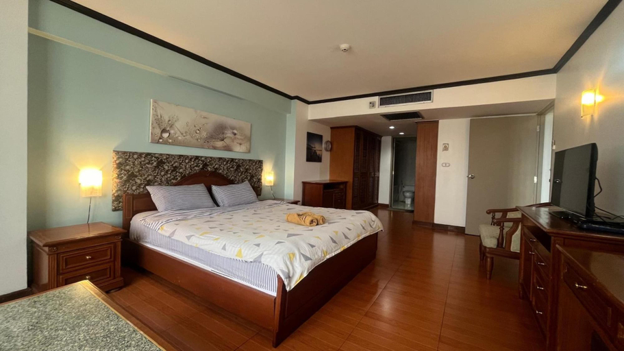 Bedroom 6
