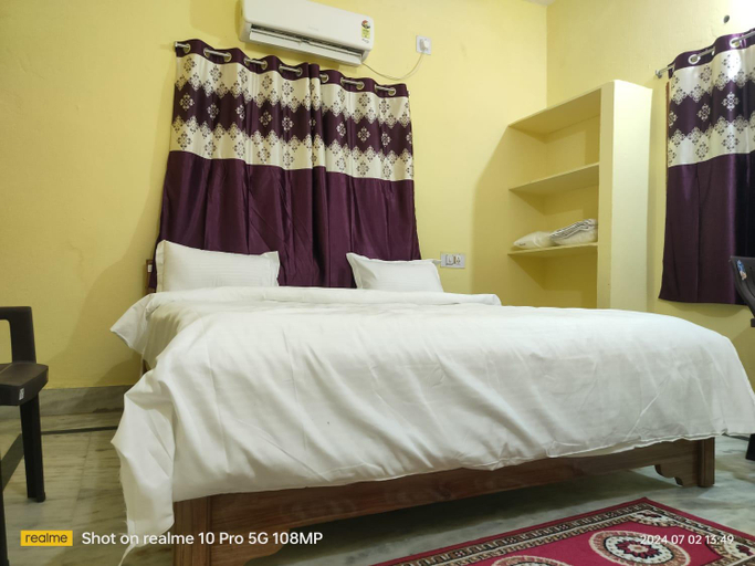 Bedroom 2, SAMYUKTA GUEST HOUSE, Khordha