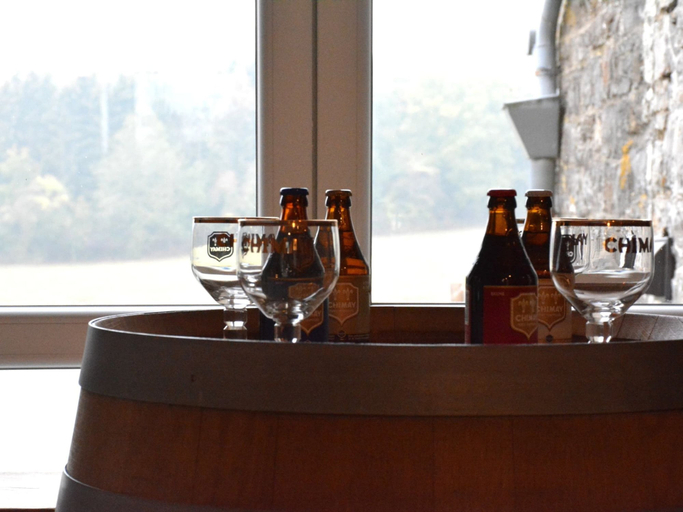 Food & Drinks 4, Vintage Holiday Home in Couvin near River, Namur