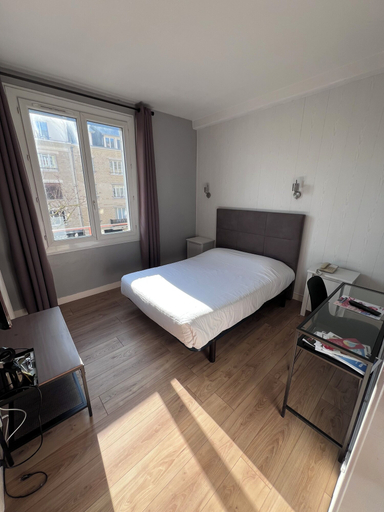 Bedroom 3, Hôtel de L'Univers, Calvados
