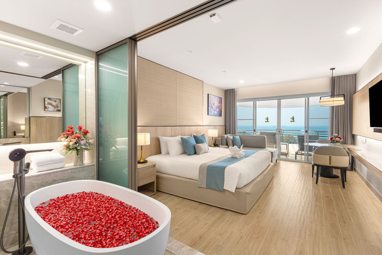 Bedroom 3, Royal Cliff Grand Hotel Pattaya, Pattaya