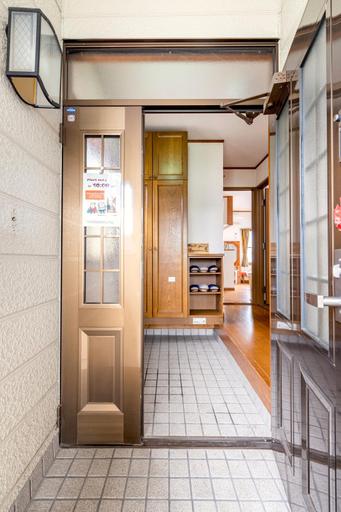 Private Accommodation for One Group: Thank you Hippo 2 - NIKAI (Second Floor), Matsumoto