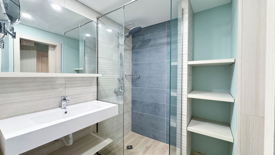Bathroom, Hotel Boryana, Balchik