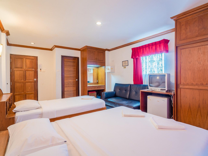Bedroom 14