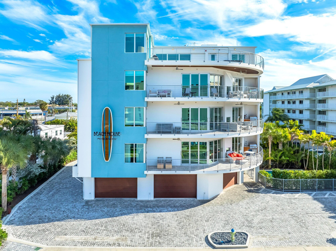 Exterior & Views 2, Beach House Residence by Beachside Mgmt, Sarasota