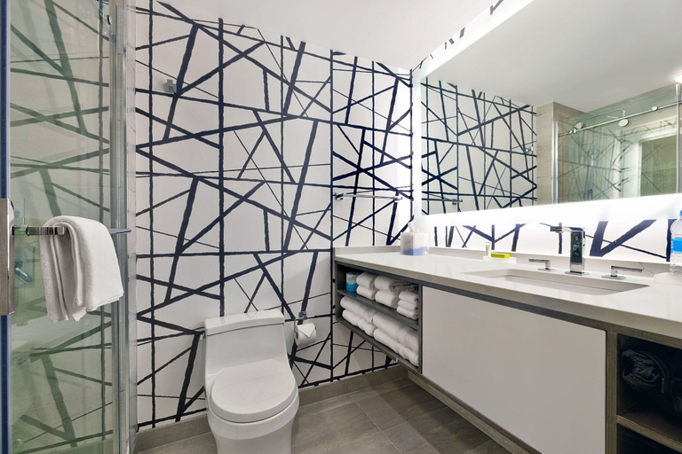 Bathroom 4, Le Meridien St. Louis Downtown, Saint Louis