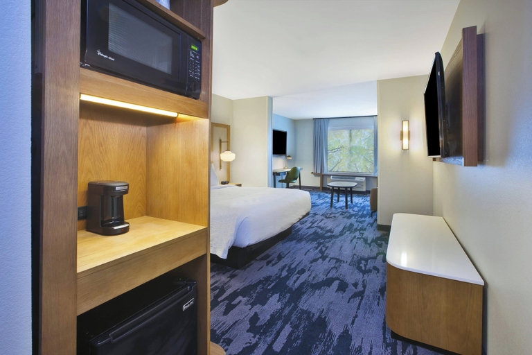 Bedroom 3, Fairfield Inn & Suites by Marriott Flint Grand Blanc, Genesee