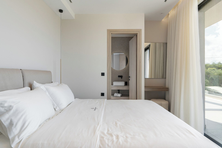 Bedroom 5, Kymothoe Elite Villas, Ionian Islands