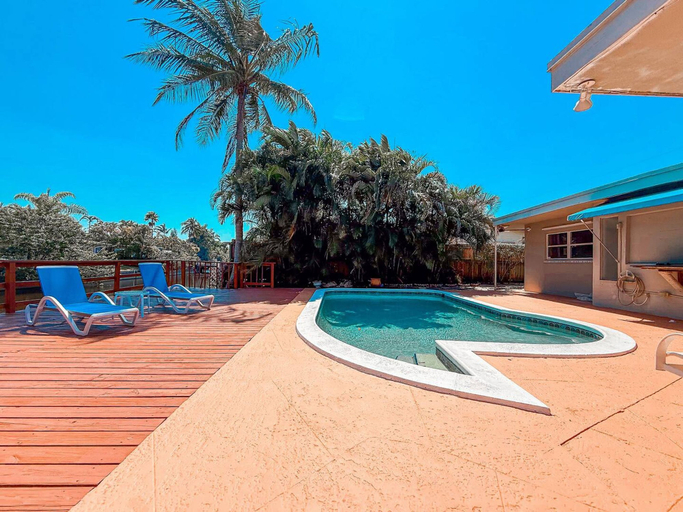 Room 5, Waterfront Florida Vibes and Views - King Bed, Broward