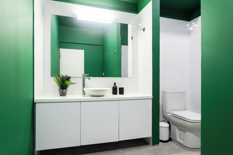 Bathroom 4, Snug by Zoia Living, Attica