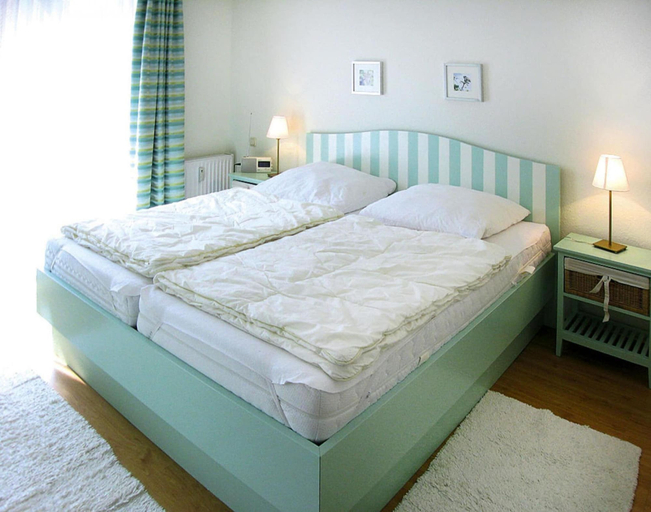 Room 5, Apartment in Cuxhaven mit Gemeinschaftspool, Cuxhaven