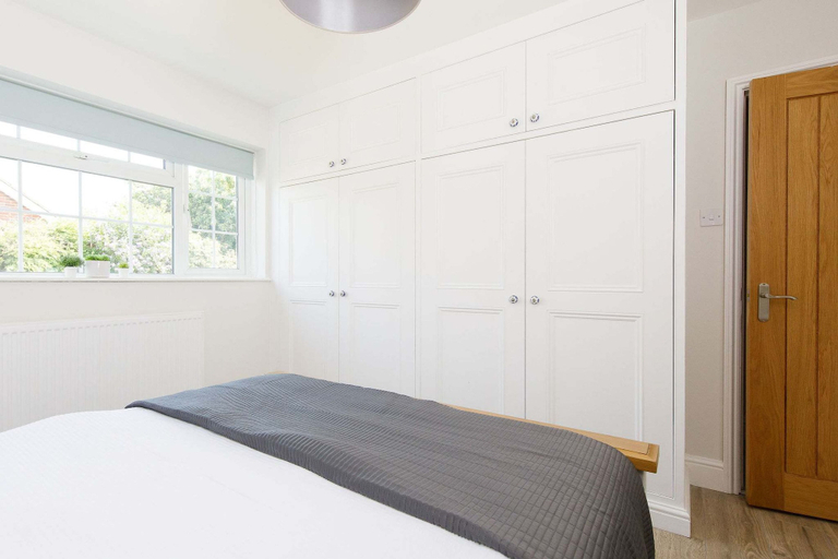 Bedroom 3, Beach House for 10 With hot tub Garden, West Sussex